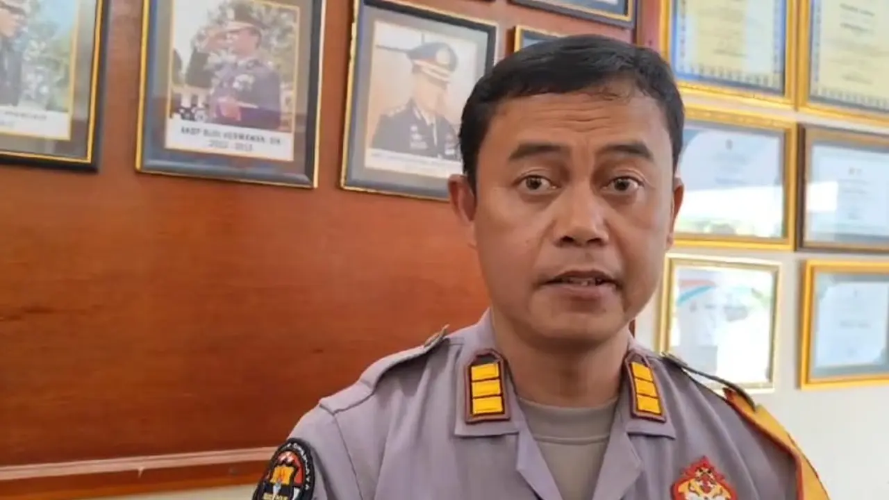 Kasi Humas Polres Sikka AKP Susanto (Liputan6.com/Ola Keda)