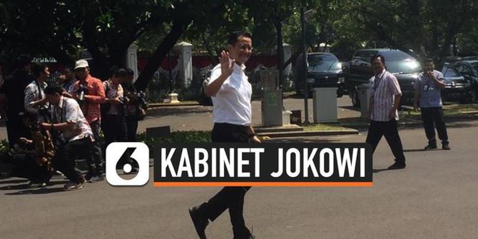 VIDEO: Juliari Batubara dari PDIP Dipanggil Jokowi ke Istana