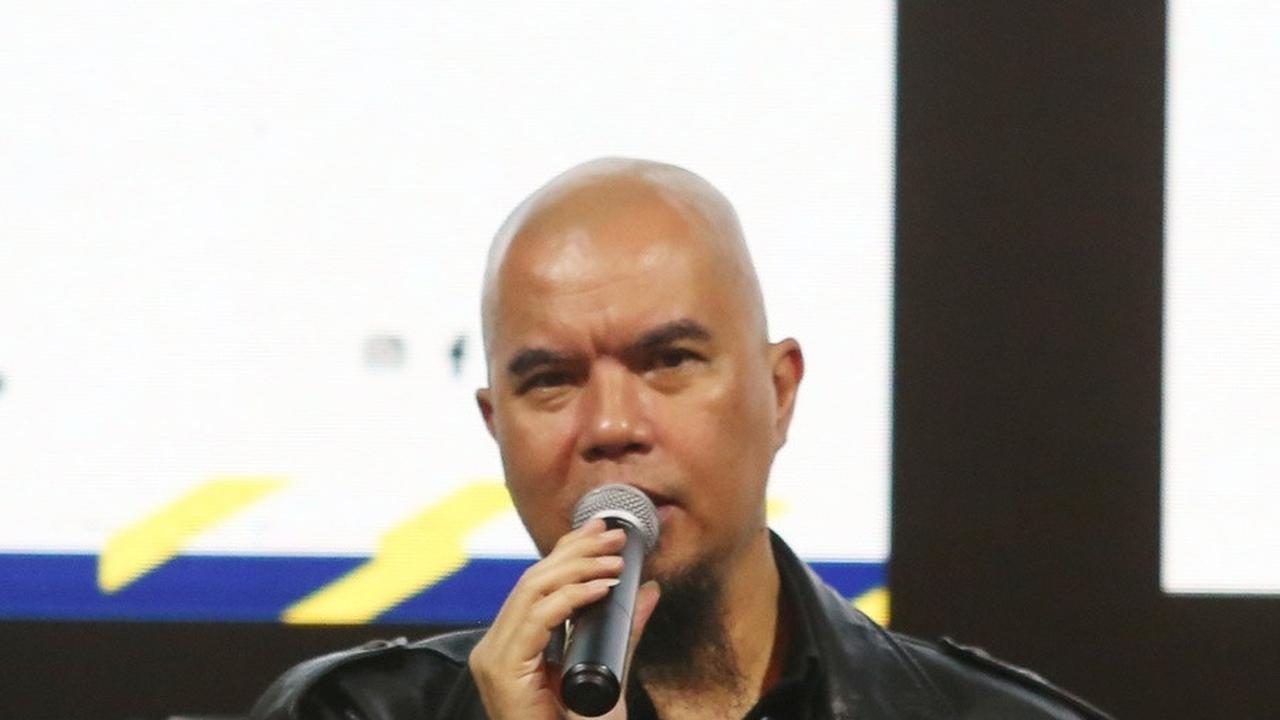 8 Potret Dewa 19 Nyatakan Konsernya yang Digelar di GBK Resmi Diundur, Demi Laga Timnas Indonesia vs Bahrain