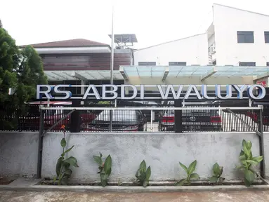 Suasana Rumah Sakit Abdi Waluyo tempat meninggalnya Menpan RB Tjahjo Kumolo, Jakarta, Jumat (1/7/2022). Menpan RB Tjahjo Kumolo meninggal dunia di Rumah Sakit Abdi Waluyo pada pukul 11.00 WIB. (Liputan6.com/Faizal Fanani)