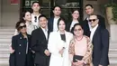 Pernikahan Alexandra dan Rhony digelar secara intim bersama keluarga saja. [Foto: Instagram/ Alyssa]