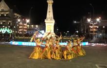 Intip Serunya Acara Wayang Jogja Night Carnival 2024, Dihadiri Langsung oleh Sultan HB X