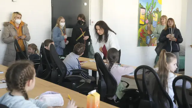 Potret Anak-Anak Pengungsi Ukraina Mulai Sekolah di Jerman
