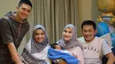 Pasangan Hanung Bramantyo dan Zaskia Adya Mecca baru saja dikaruniai anak keempat buah cinta pernikahannya. Zaskia, baru saja melahirkan bayi berjenis kelamin laki-laki pada Jumat (23/3). (Instagram/zaskiadyamecca)