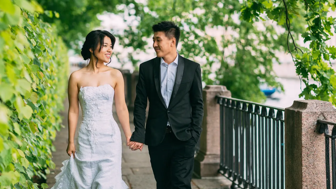 couple cinta bahagia