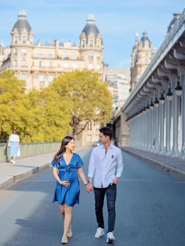 7 Potret Maternity Shoot Valencia Tanoe dan Kevin Sanjaya Di Paris