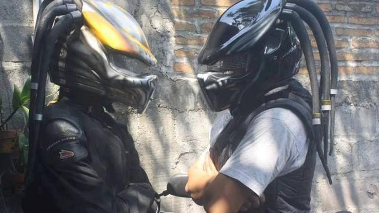 Helm Menakutkan yang Menggetarkan Jiwa
