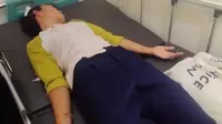 Ibu Kandung Agus Jatuh Pingsan hingga Kepala Terbentur Paving Block Usai Temani Anaknya Sidang di PN Mataram