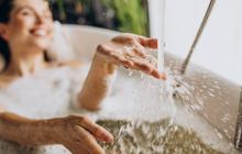 Mengenali Perbedaan Manfaat Mandi Air Hangat dan Dingin bagi Kesehatan Tubuh