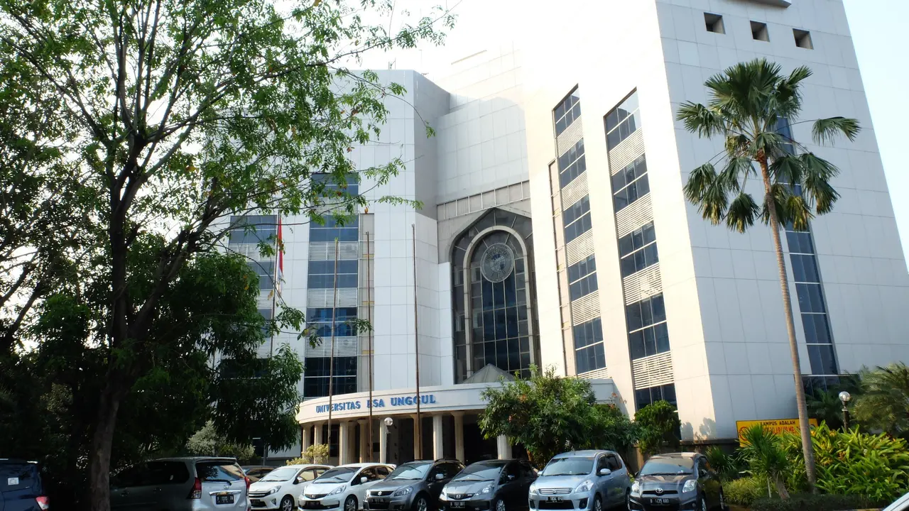 Gedung PKM hingga Ruang Radio, 4 Lokasi Mistis di Kampus Esa Unggul