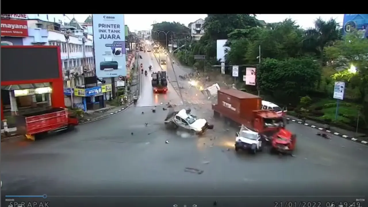 Kecelakaan fatal di Balikpapan.