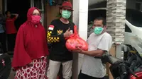 Bikers Tangsel Bagikan Sembako Untuk Masyarakat yang Terdampak (Ist)