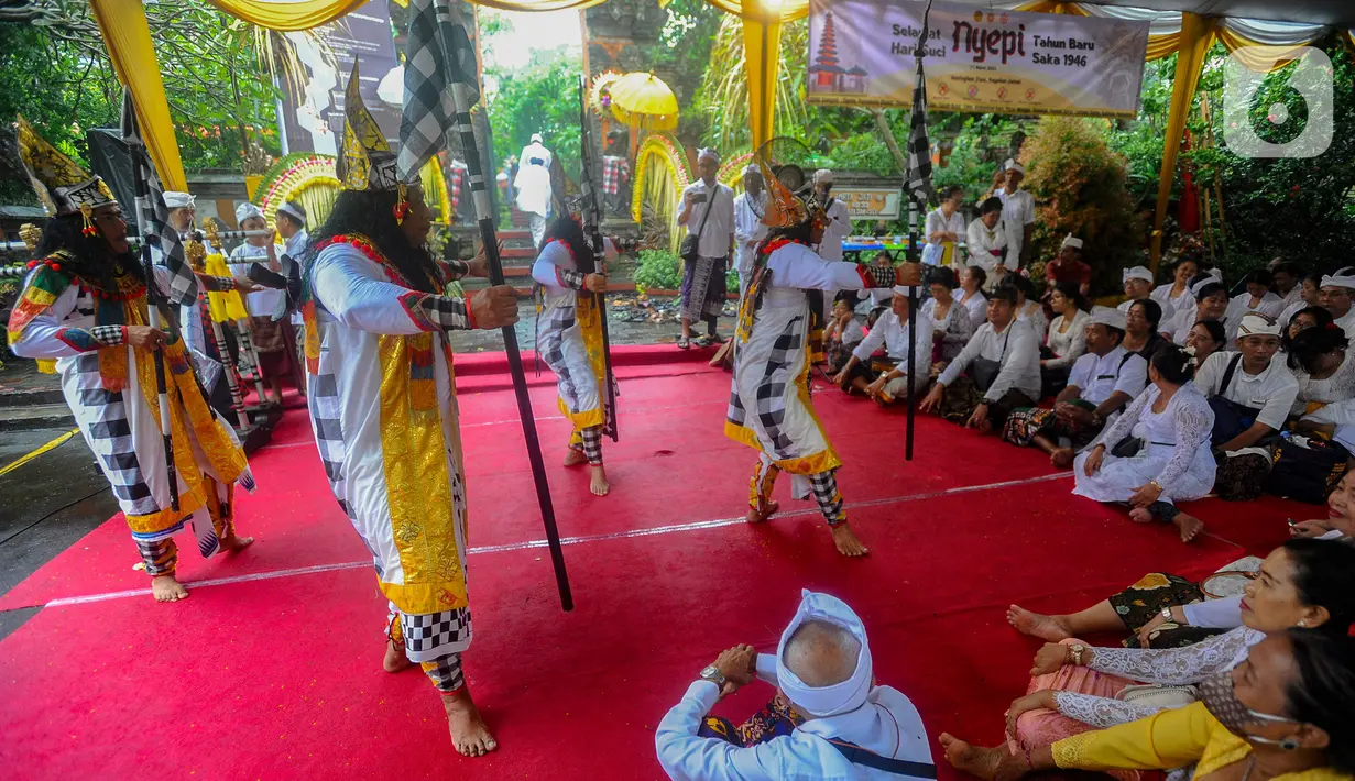 Tawur Agung Kesanga merupakan Upacara Bhutayadnya yang dilakukan untuk kesejahteraan dan keselasaran alam. (merdeka.com/Arie Basuki)