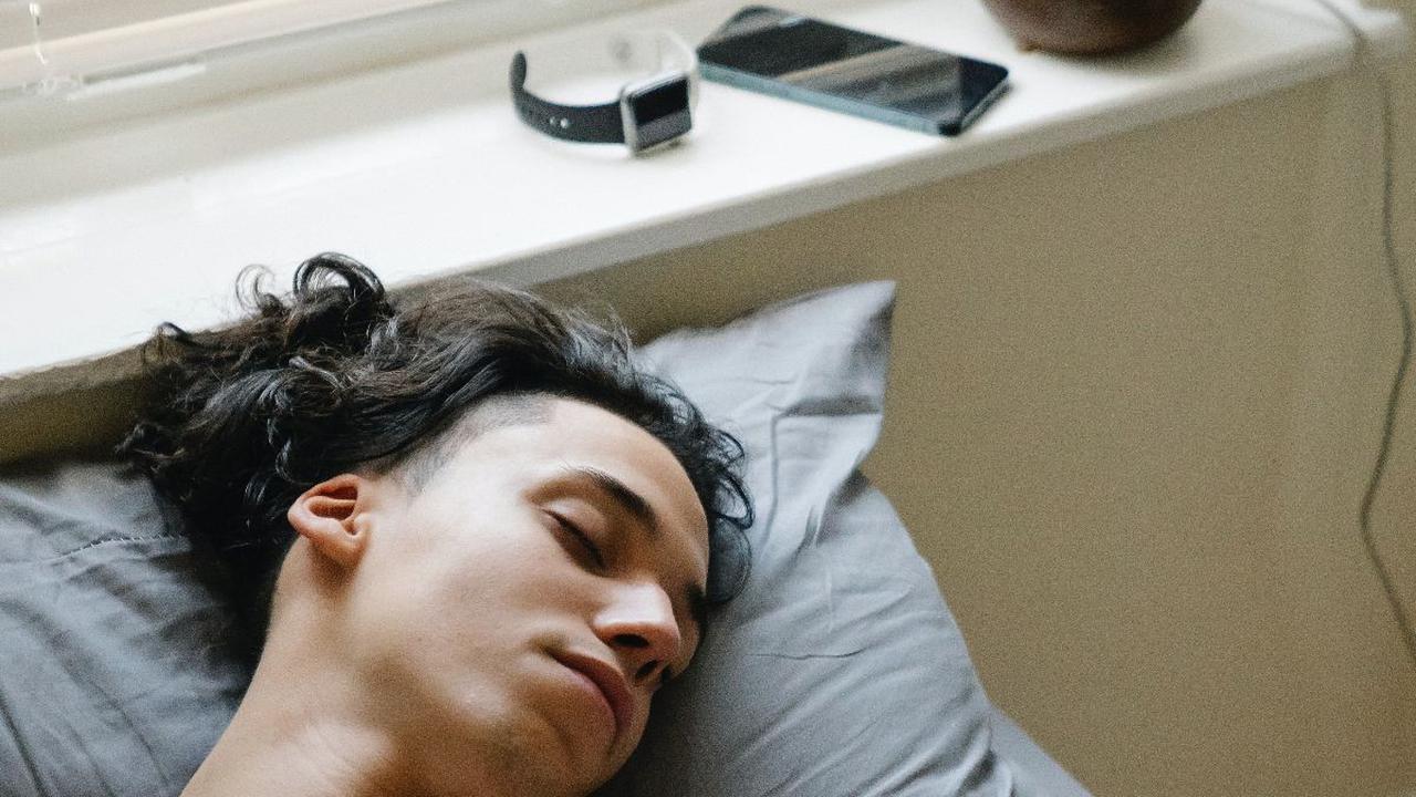 Dengan mengetahui penyebab dan mengambil langkah-langkah pencegahan yang tepat, kita dapat mengurangi kemungkinan terbangun dengan kondisi mulut kering.