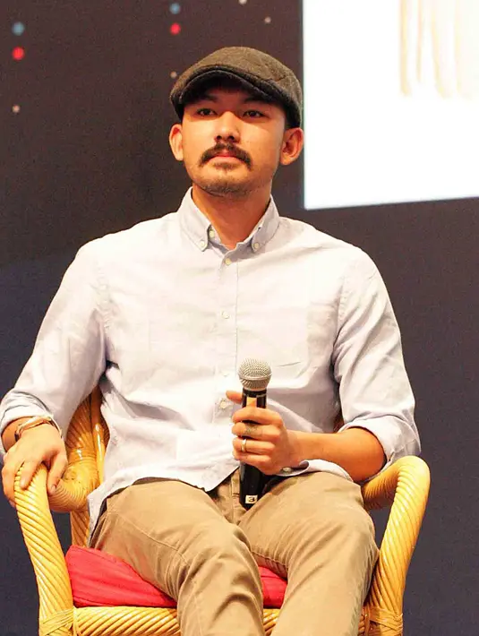 Ditemui dalam acara Pop Con Asia 2015, di Jakarta Convention Center, Jakarta Selatan, Jumat 7 Agustus 2015, Rio Dewanto menjelaskan sejauh ini tim masih dalam tahap penguatan kisah cerita. (Deki Prayoga/Bintang.com)