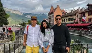 Tommy Soeharto bersama kedua anaknya dari Tata Cahyani,&nbsp;Gayanti Hutami dan Darma&nbsp;Mangkuluhur Hutomo. Dok: IG @darmamh https://www.instagram.com/p/BpPWNlLHpJE/?igsh=MXV4OHo2am05OW56aQ==)