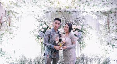 Siti Badriah dan Krisjiana Baharudin