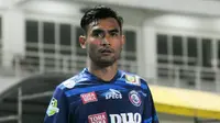 Ferry Aman Saragih memutuskan hengkang dari Arema FC jelang bergulirnya kompetisi Liga 1 2018. (Bola.com/Iwan Setiawan)