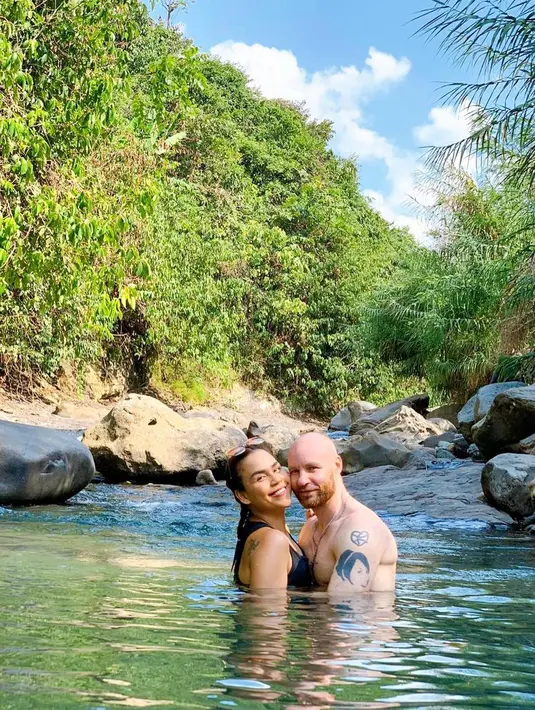 Melaney Ricardo dan Tyson (Instagram/melaney_ricardo)