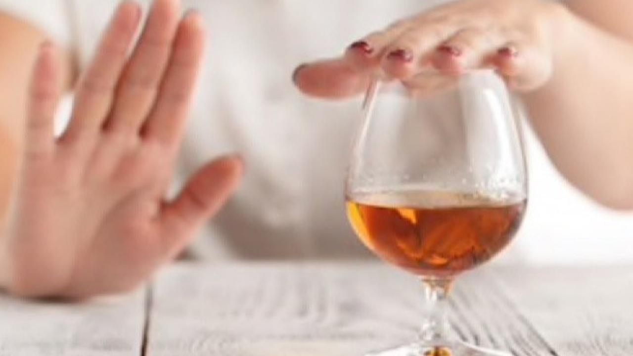 Kebiasaan Alkohol yang Berbahaya, 5 Dampak Negatif pada Kesehatan Hati
