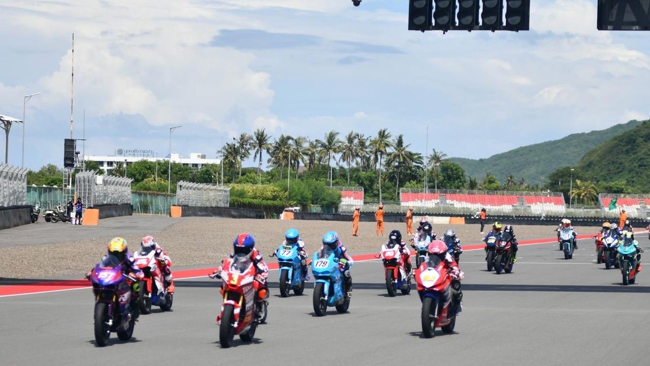 Pecah Rekor, Pembalap Nasional Antusias ikuti Pertamina Mandalika Racing Series 2025 Putaran Pertama