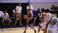 Aksi Xaverius Prawiro saat Pelita Jaya melawan Bima Perkasa (Dok IBL)