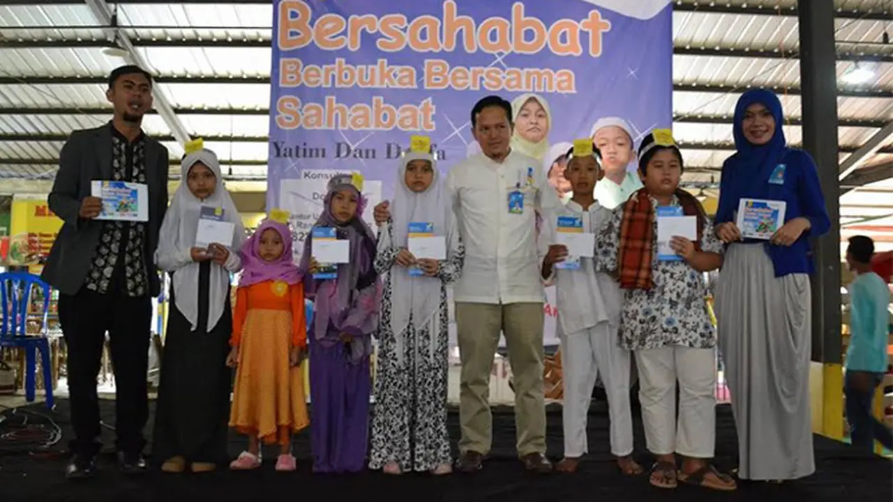 DPU-DT “Bersahabat” Bersama Yatim dan Dhuafa