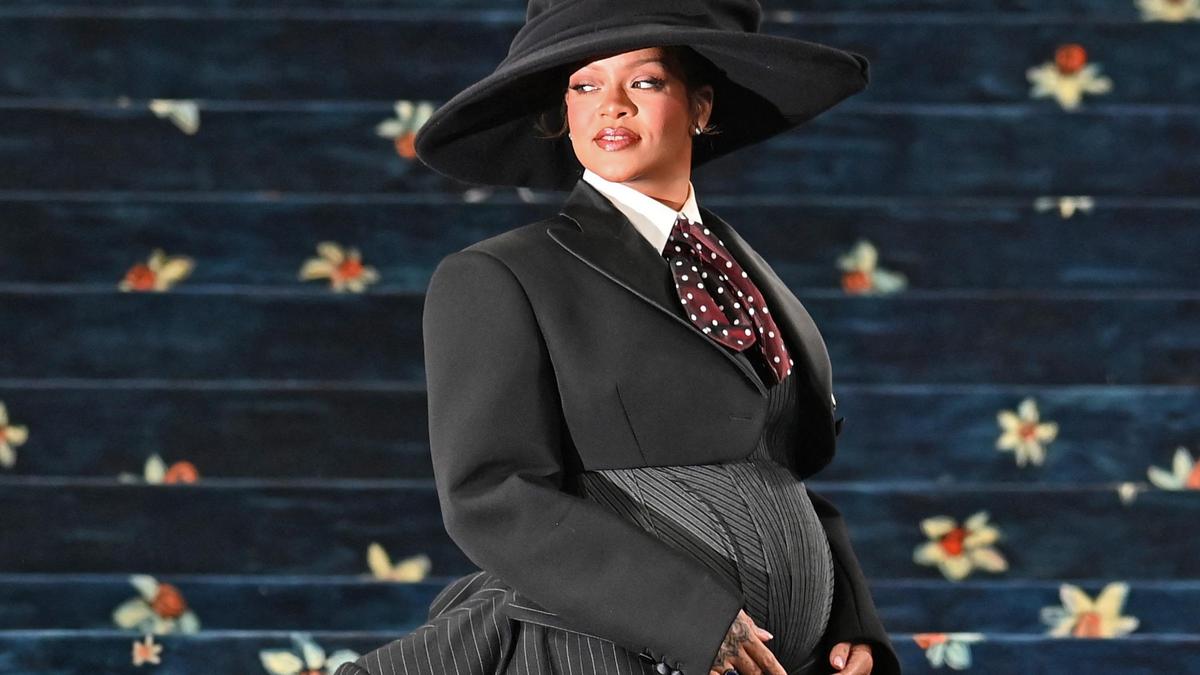 Rihanna dan A$AP Rocky Sambut Kelahiran Buah Hati Ketiganya, Unggah Momen Penuh Warna Pink