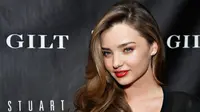 Miranda Kerr Bongkar Rahasia Sukses Tetap Ramping di Usia ke-32