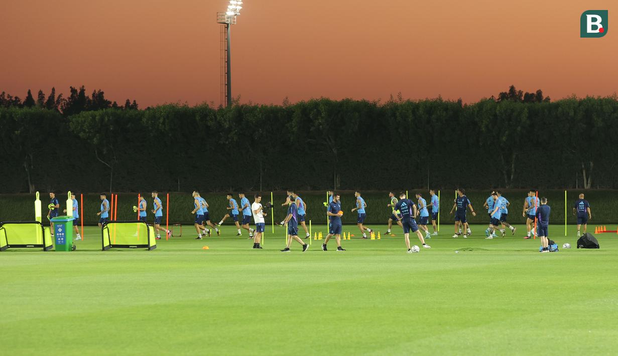 Kala itu Argentina berhasil memenangkan laga lewat adu penalti atas Belanda dengan skor 4-2 dan melaju ke final. (Bola.com/Ade Yusuf Satria)