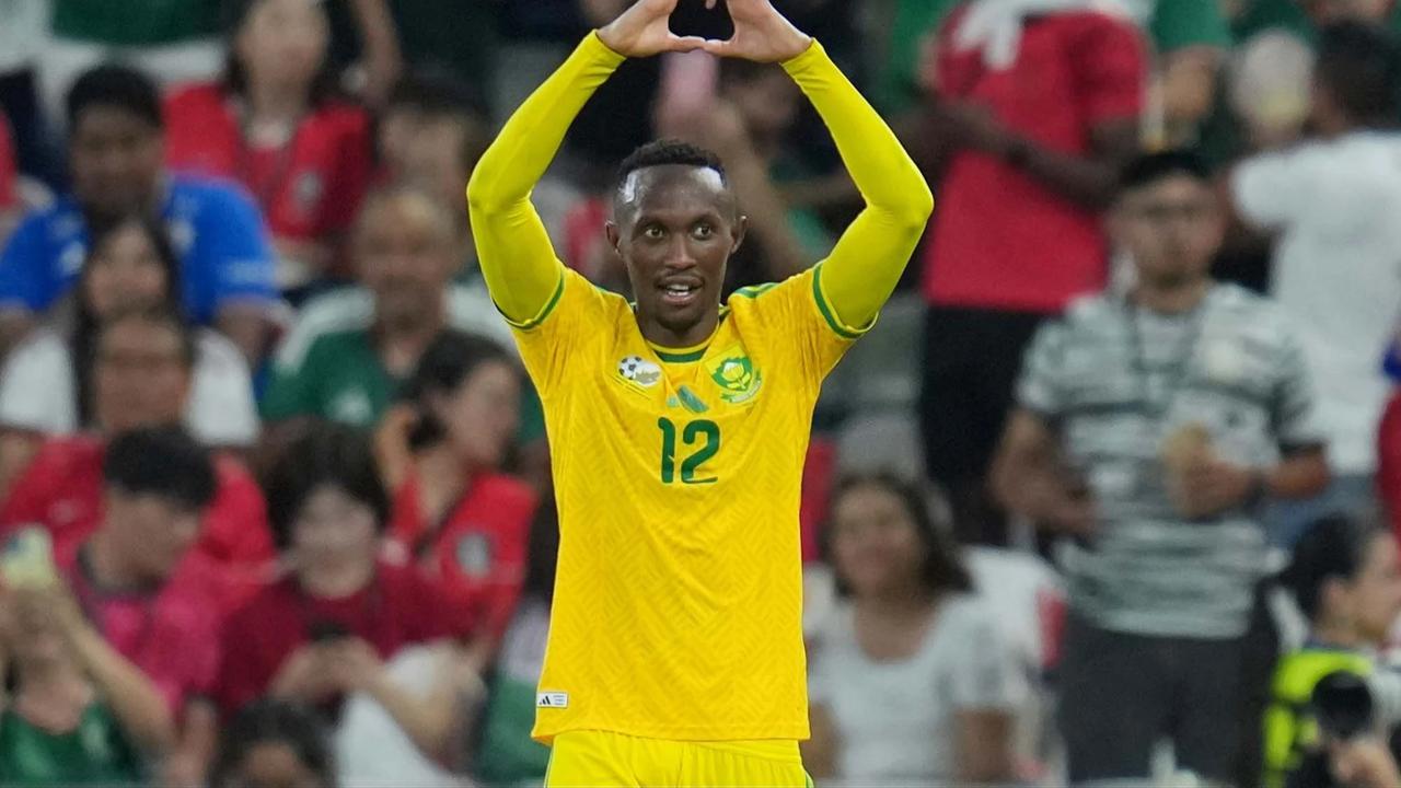 FOTO: Afrika Selatan Cetak Sejarah Lolos ke 32 Besar Piala Dunia