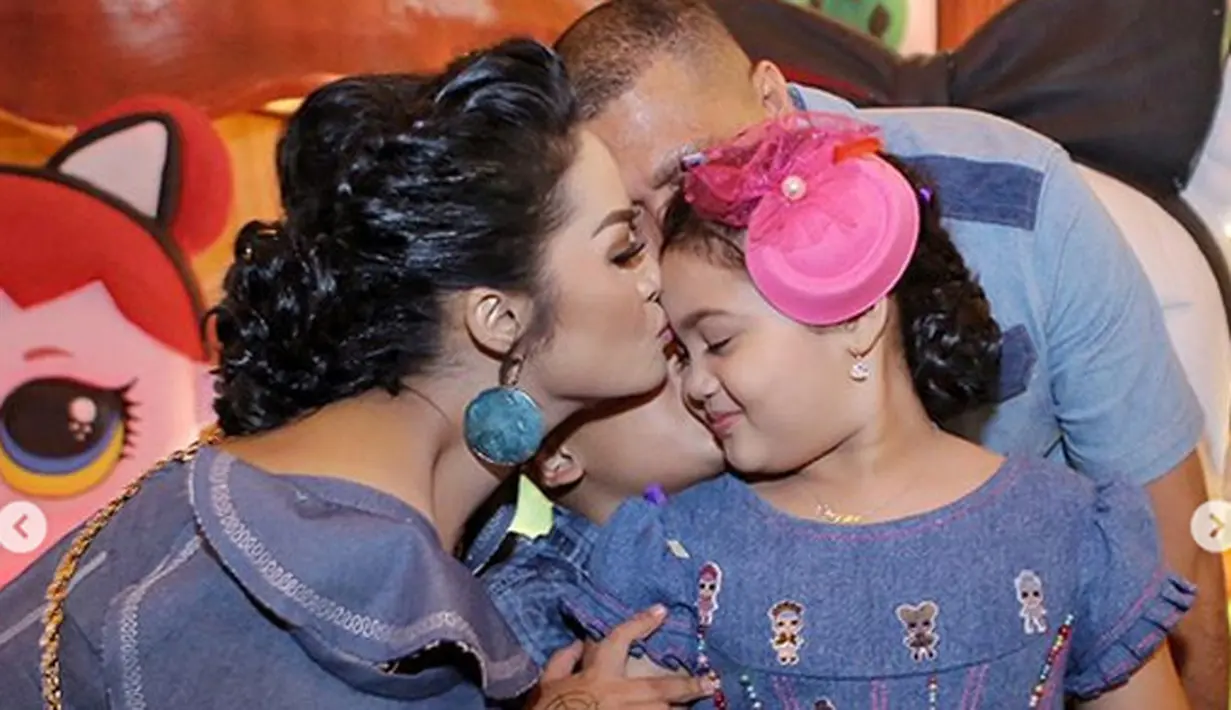 Ultah Amora Lemos Putri Krisdayanti