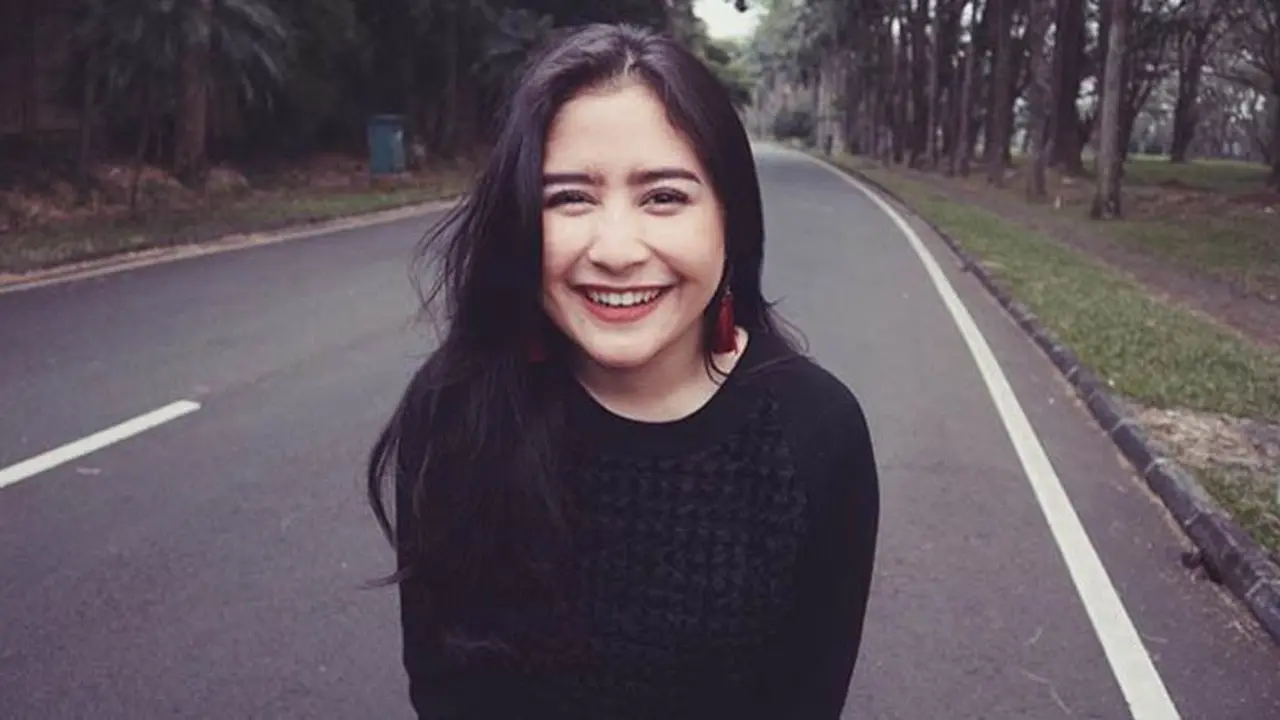 Prilly Latuconsina