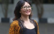 Deretan Fashion Item Prof. Stella Christie yang Curi Perhatian dan Jadi Favorit Warganet