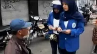 Mahasiswa Tasik Kampanyekan Ganti Rokok dengan Permen