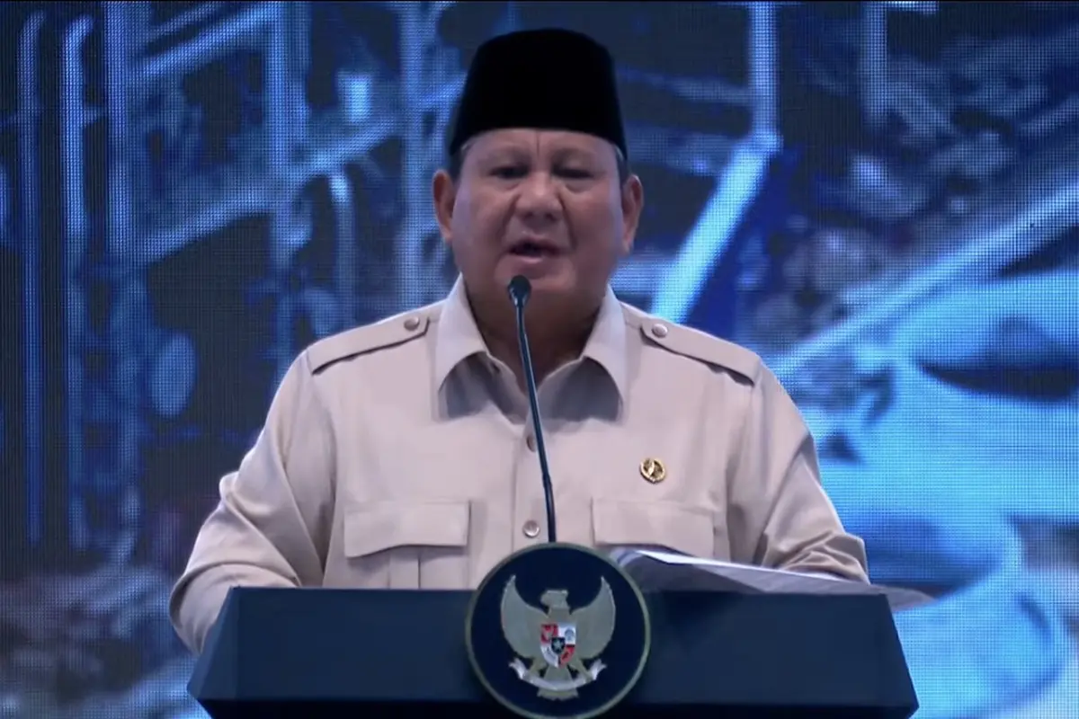 Prabowo Pabrik Petrokimia PT Lotte Chemical Indonesia di Cilegon