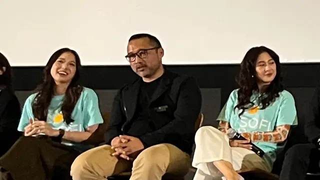Zee, Affandy Abdul Rachman, dan Sherina pada press conference Filosofi Teras di kawasan Jakarta Pusat pada Minggu (12/7/2026). (Liputan6.com/Afradhiya N. R)