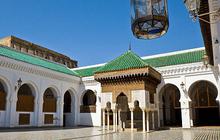 1000 Tahun Lalu Seorang Perempuan Muslim Bangun Masjid yang Jadi Kampus Pertama di Dunia, Masih Beroperasi Hingga Kini