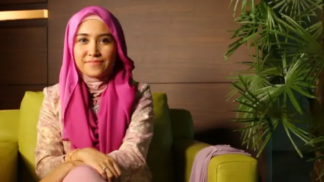 Hijab Tutorial: Hijab Formal untuk Silatuhrahmi Saat Lebaran