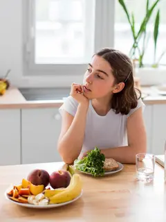 Di tengah kesibukan sehari-hari, wajar jika kita merasa tertekan atau kelelahan. Namun, jika dibiarkan terlalu lama, stres bisa mengganggu kesehatan fisik maupun mental. (foto/dok: freepik)