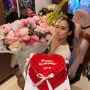 Potret Salshabilla Adriani Genap Usia 26, Ulang Tahun Dapat Kue dan Bunga