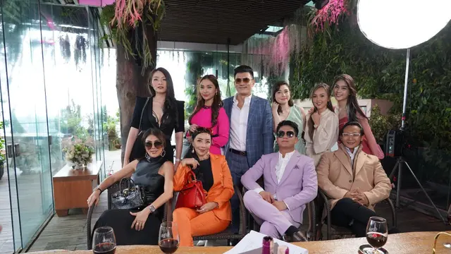 Fransen Susanto, Helena Lim, Boy William dan Airyn Tanu akan berperan sebagai KINGS atau pemilik Broker Kings.
