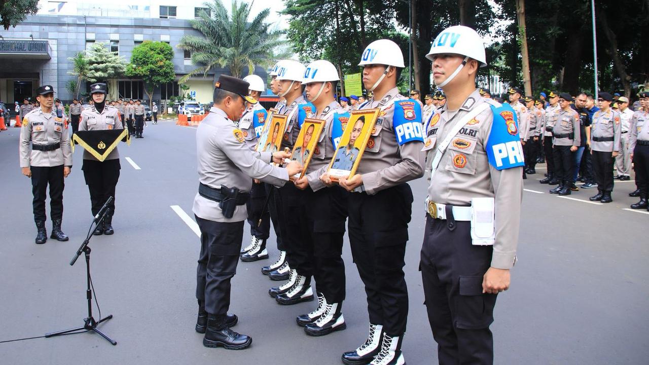 Terbukti Zina dan Penipuan, Empat Anggota Polda Metro Dipecat