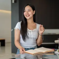 Cara menjaga kesehatan mental./Copyright depositphotos.com/BongkarnGraphic