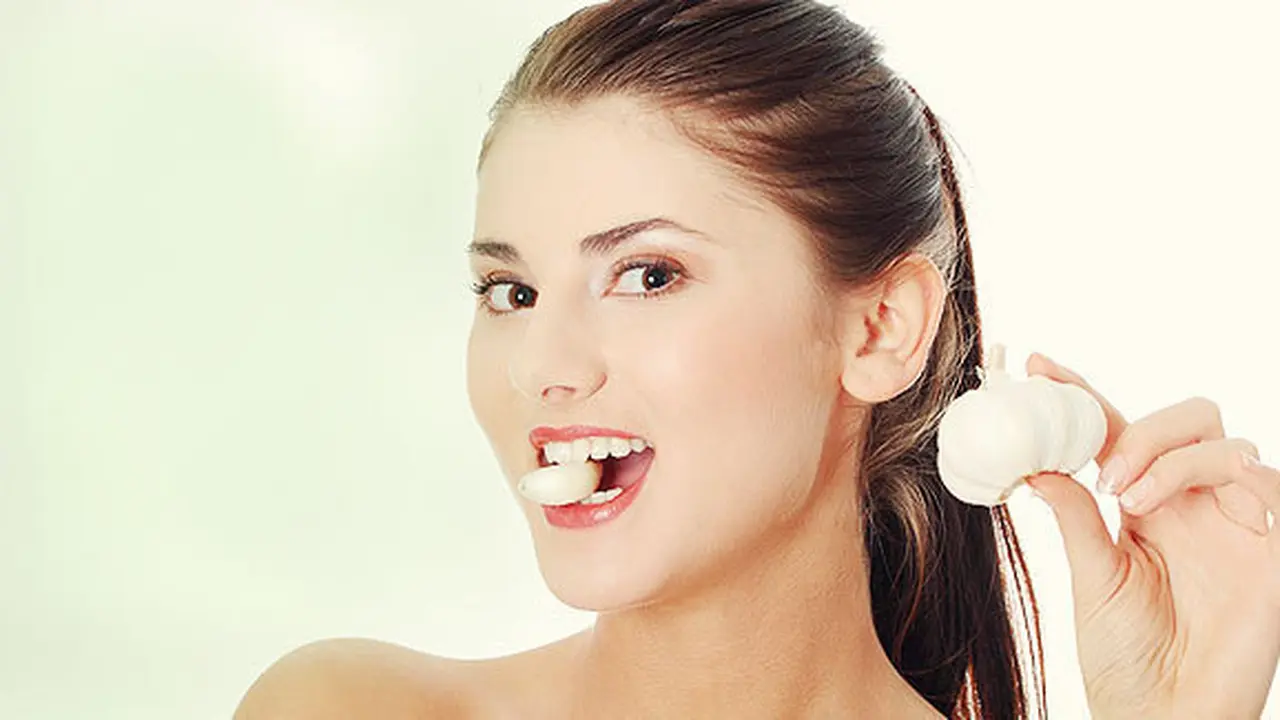 (c) shutterstock