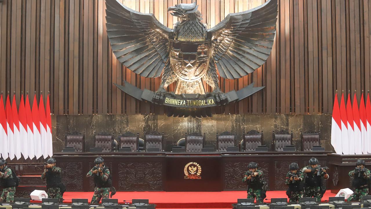 Menggali Sejarah dan Kontroversi Dwifungsi ABRI, dari Stabilitas hingga Reformasi