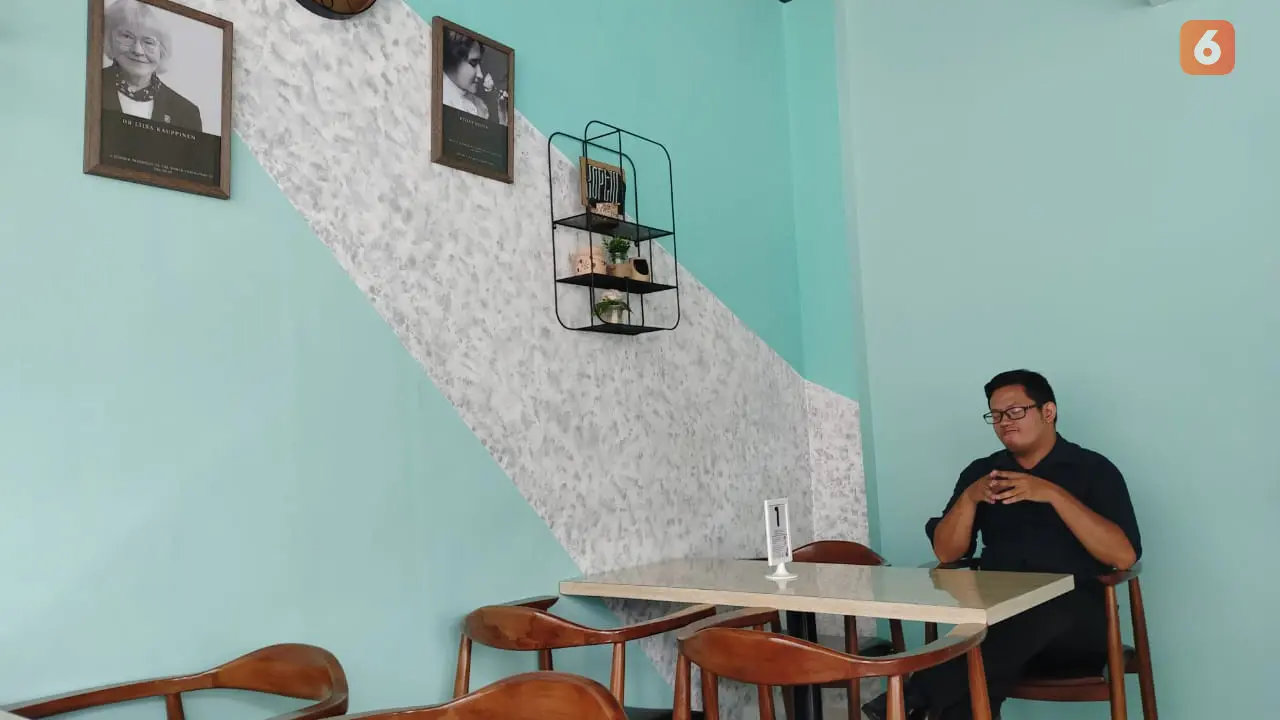 Andhika Pratama Juru Bahasa Isyarat