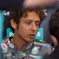Pembalap Petronas Yamaha SRT, Valentino Rossi pada balapan MotoGP Catalunya. (LLUIS GENE / AFP)