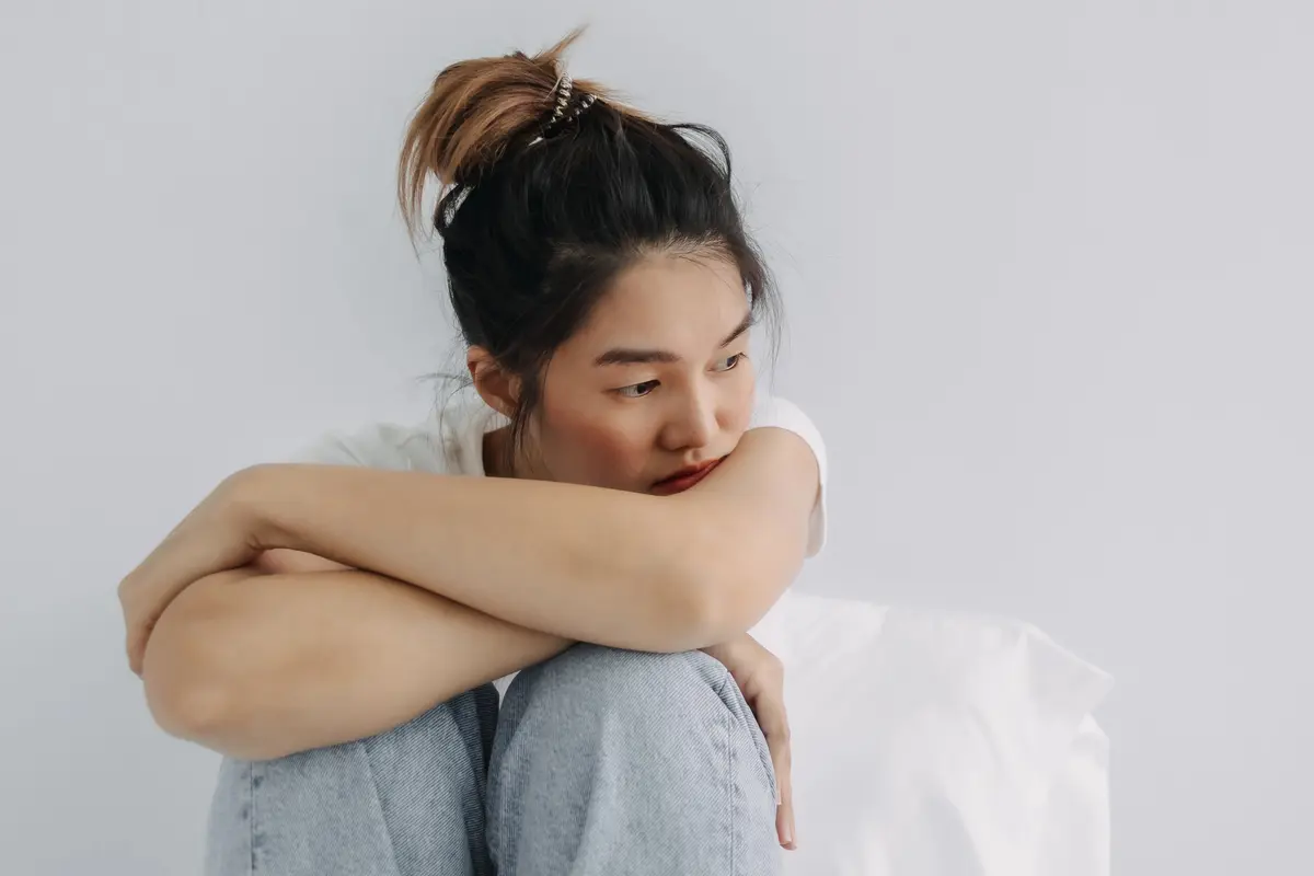 wanita juli makin sering menangis