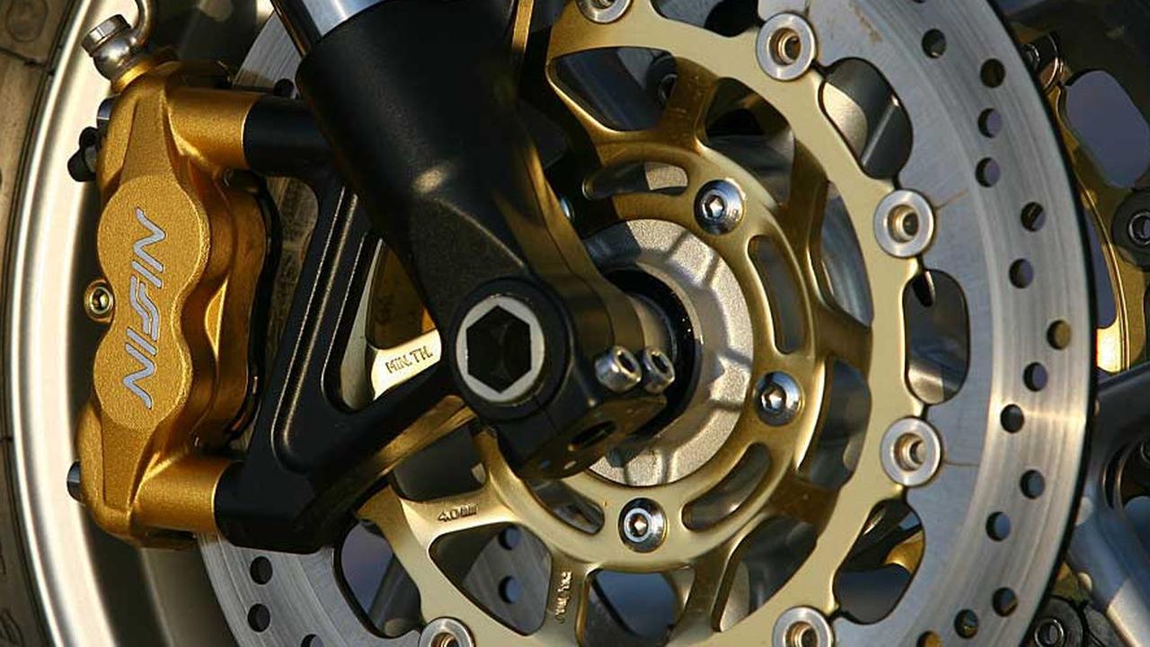 Floating disc brake (Motorcycle-usa.com)